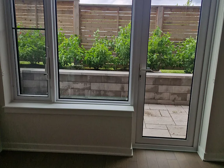 360 Deschatelets Ave #104 — Photo 24