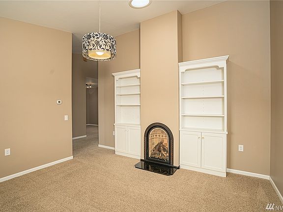 first stop on tour is our formal family luxury room. This could be a sit back and enjoy a book, or why not make it a game room? Options? Only your imagination is needed here. 