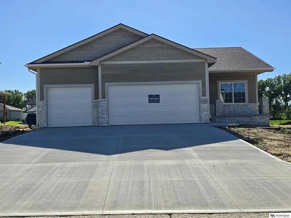 11406 N 161st Ave, Bennington, NE 68007