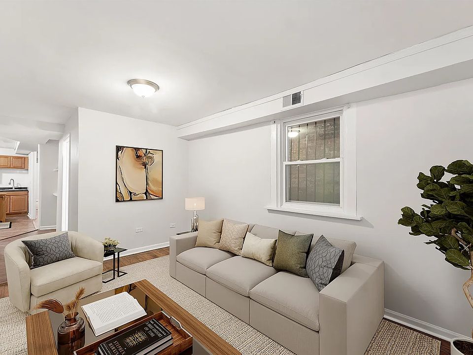 1st image of 2638 W Haddon Ave APT G