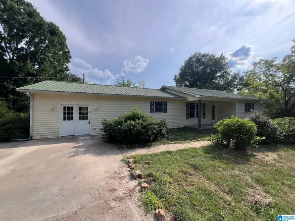 303 County Road 967, Wadley, AL 36276
