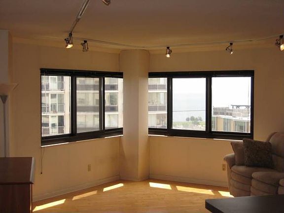 Relax w/ a View!