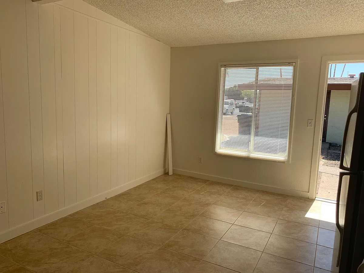 Building Photo - 436 N Hl #A