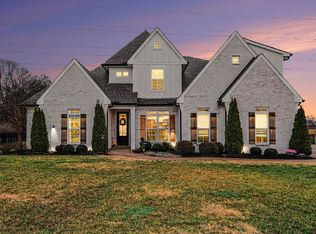 989 Westbrook Dr, Gallatin, TN 37066