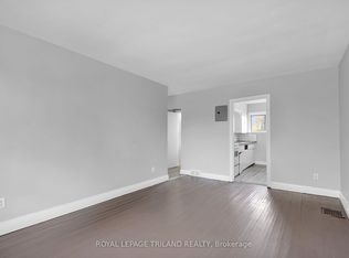 204 Colborne St #C, London, ON N6B 2S2