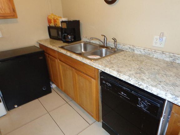 5th image of 10205 Blueridge Dr