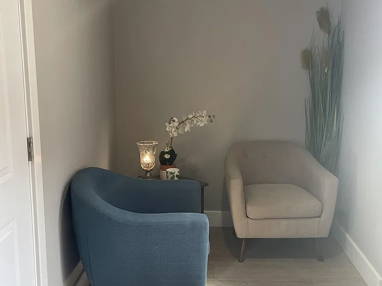 218 Huron Ave — Photo 1