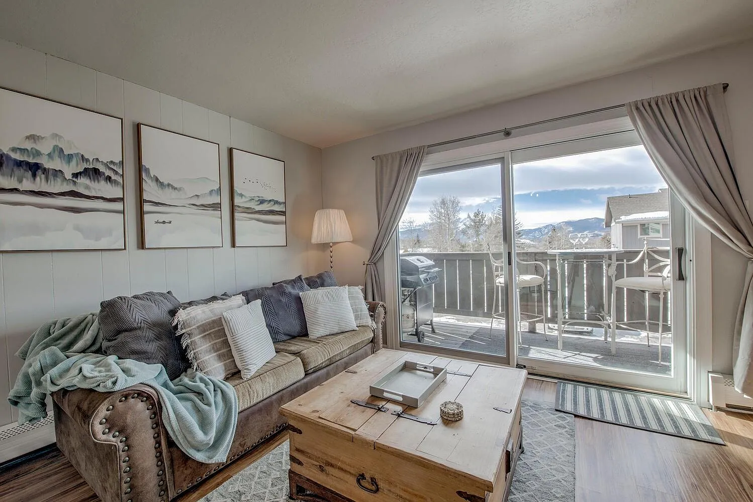 1 bed, 584 sqft, $2,200 — Photo 3