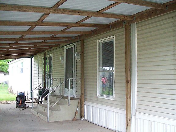 2nd image of 354 Thorn Tree Dr