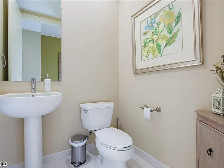 3000 Oasis Grand Blvd #LPH1 — Photo 21