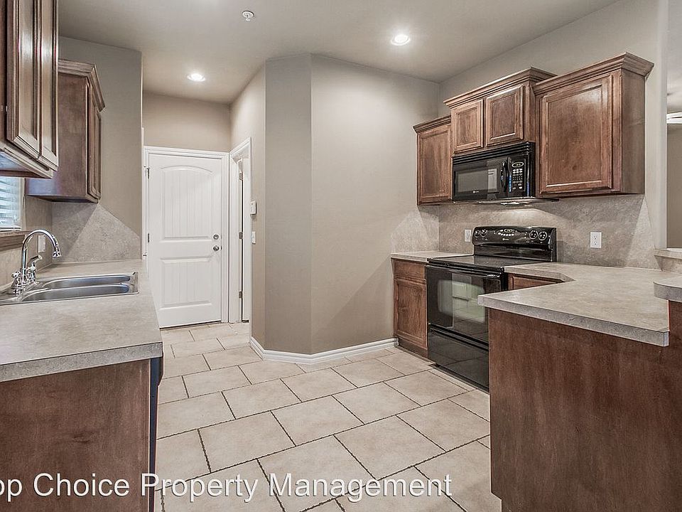 1st image of 15709 Traditions Dr