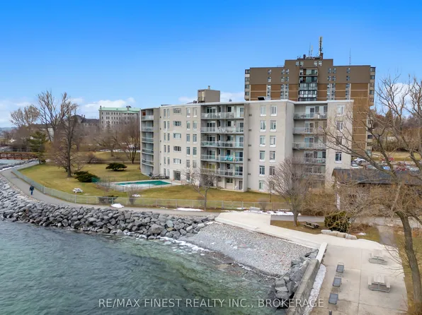 1 Mowat Ave #106, Kingston, ON K7M 1J8