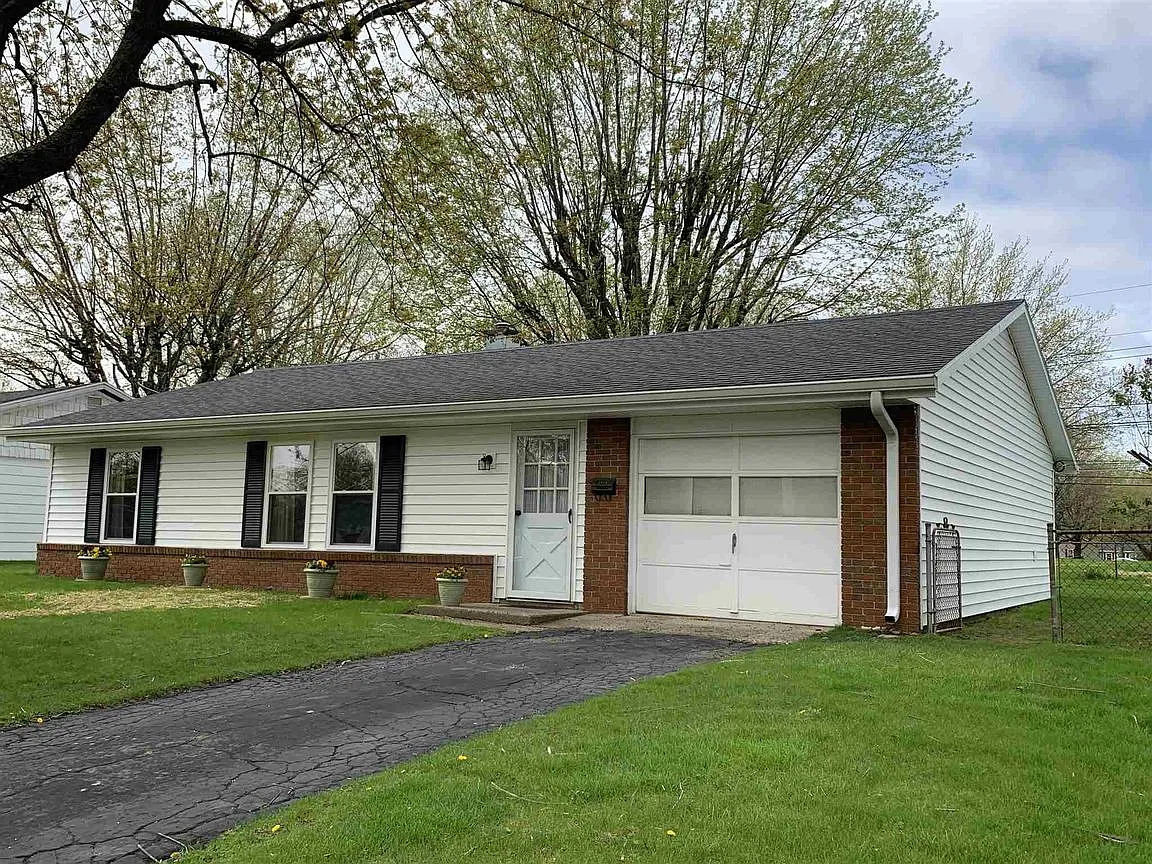1816 W Westlea Dr photo 1
