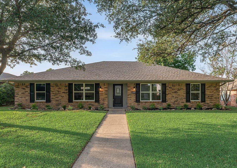 1st image of 302 Shady Hill Dr