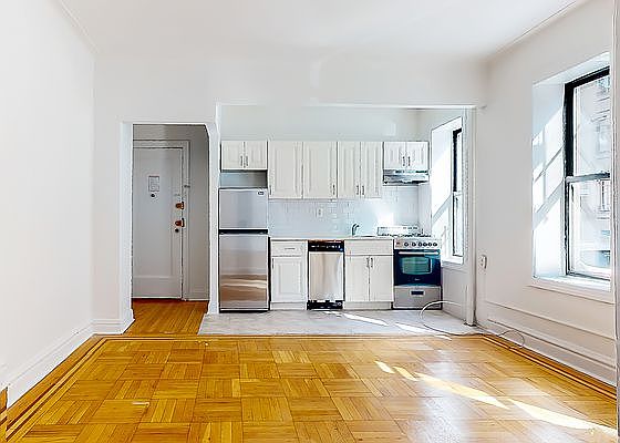 1st image of 100 Cooper St APT 1F