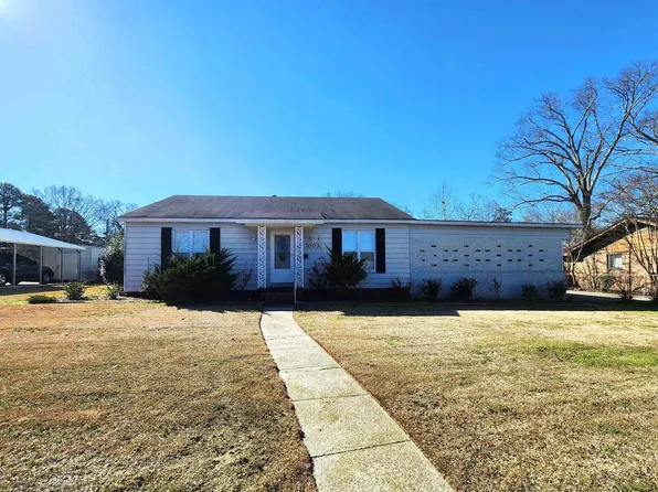 1003 W 7th St, El Dorado, AR 71730