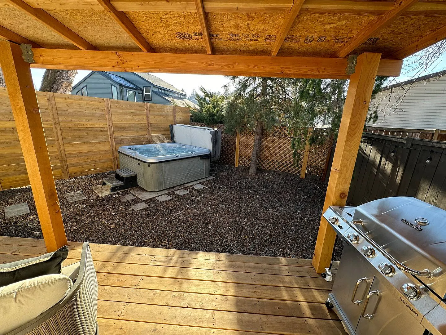 3835 W Glendale St — Photo 1