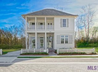 2884 Pointe Marie Dr, Baton Rouge, LA 70820