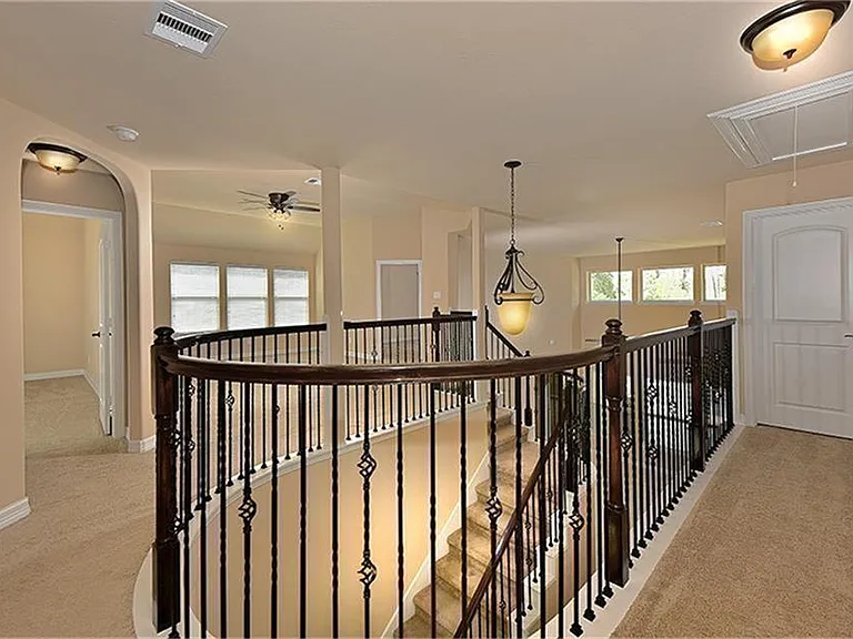 126 Hearthshire Cir — Photo 18