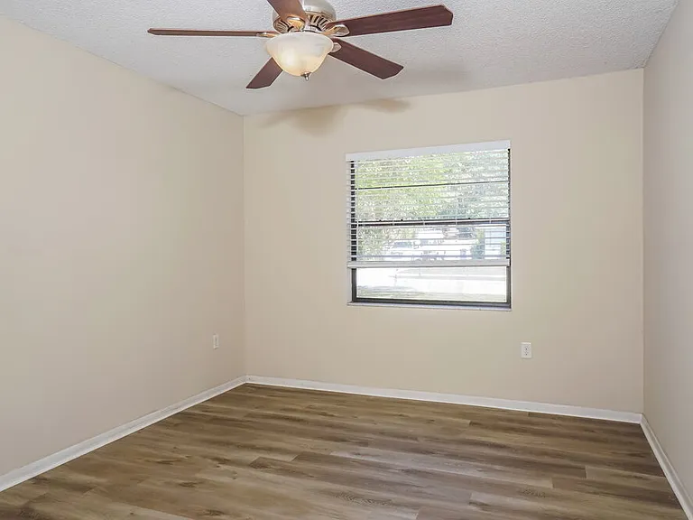 2264 Silver Maple Ct — Photo 9