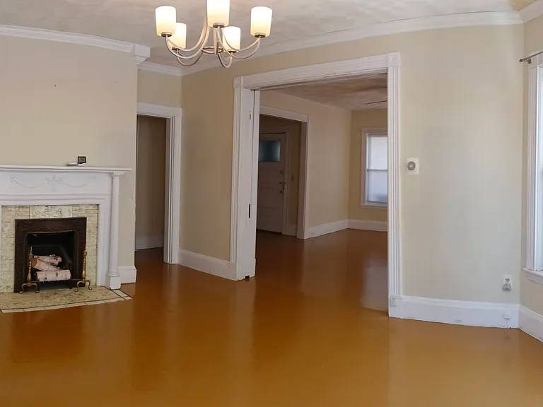 52 Crescent Ave #1 — Photo 7
