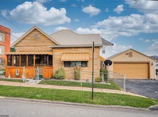 1125 N 15th St, Clarksburg, WV 26301