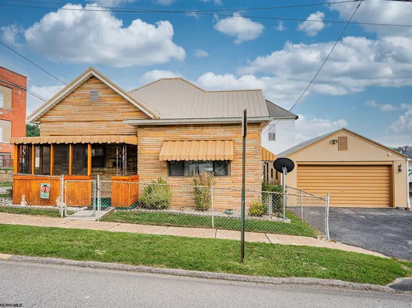 1125 N 15th St, Clarksburg, WV 26301