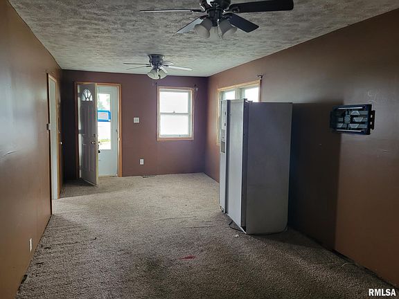 2nd image of 1110 Burlington St