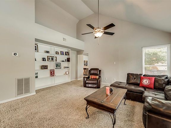 5th image of 4601 Orwell Dr