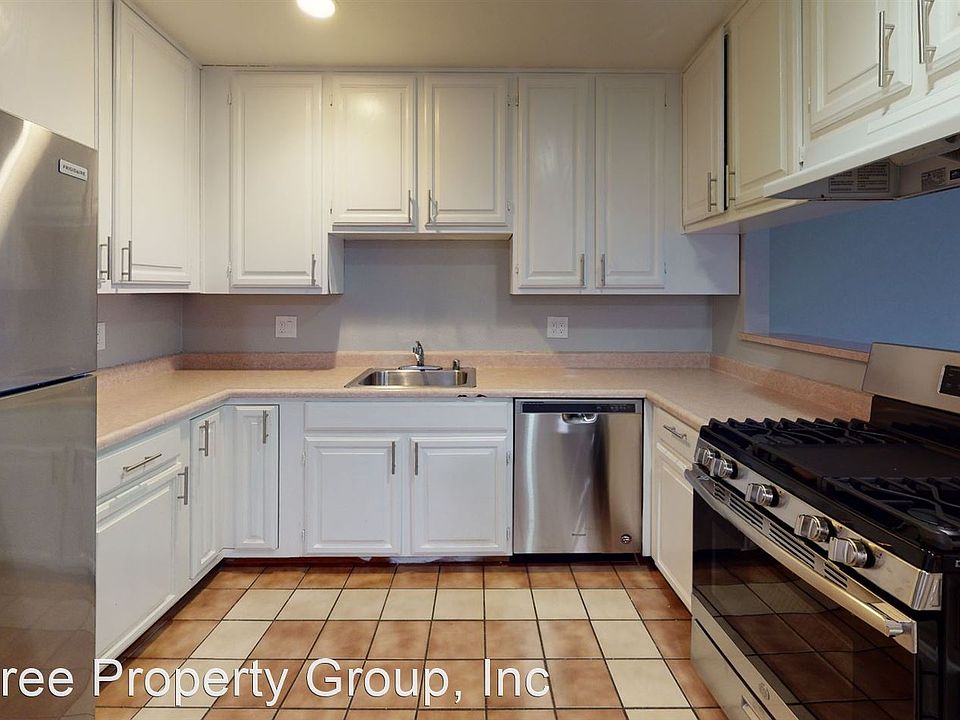 1st image of 9724 Mountain Blvd #16