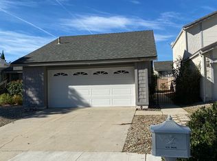 2469 Pinewood Pl, Simi Valley, CA 93065