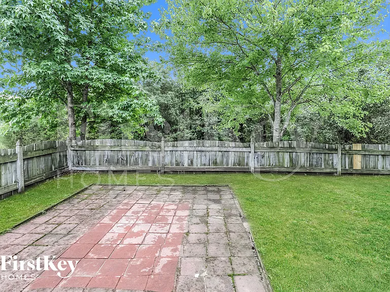 4630 Lauren Woods Ct — Photo 18