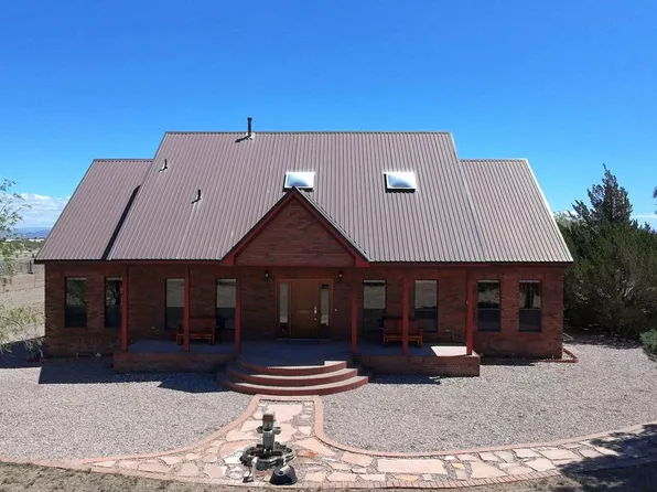 821 W Justin Street, Pearce, AZ 85625