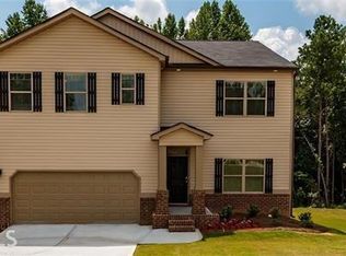 1408 Cragston Dr, Winder, GA 30680