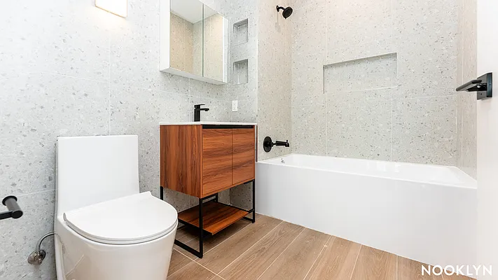 Rented by Nooklyn NYC LLC | media 8