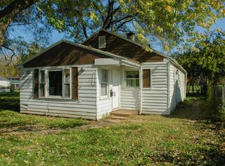 242 N Kenmore St, South Bend, IN 46619