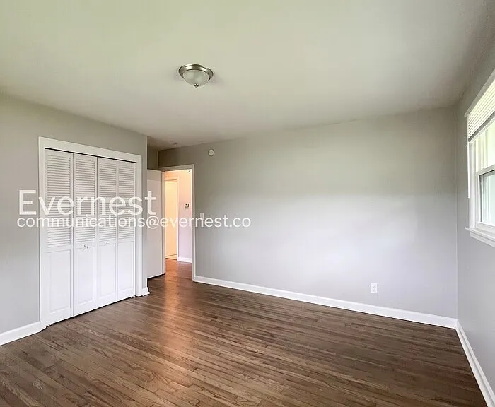 405 Cedarvalley Dr — Photo 14
