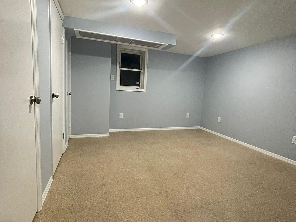 2nd image of 69 W 16th St #9A