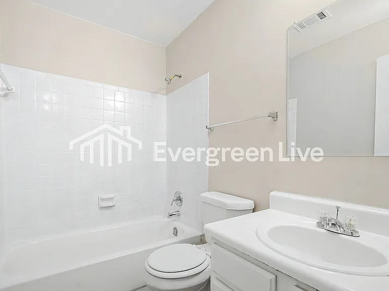 1056 Parkwest Ct — Photo 11