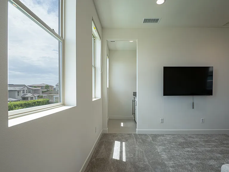 35830 McCarthy St — Photo 29