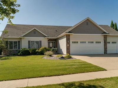 2706 Bandel Dr NW, Rochester, MN, 55901