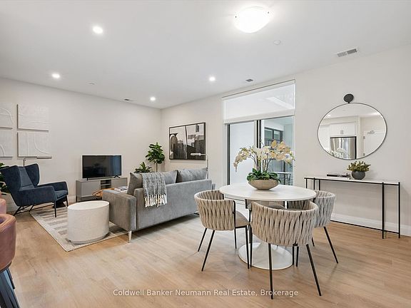 4th image of 1882 Gordon St #301