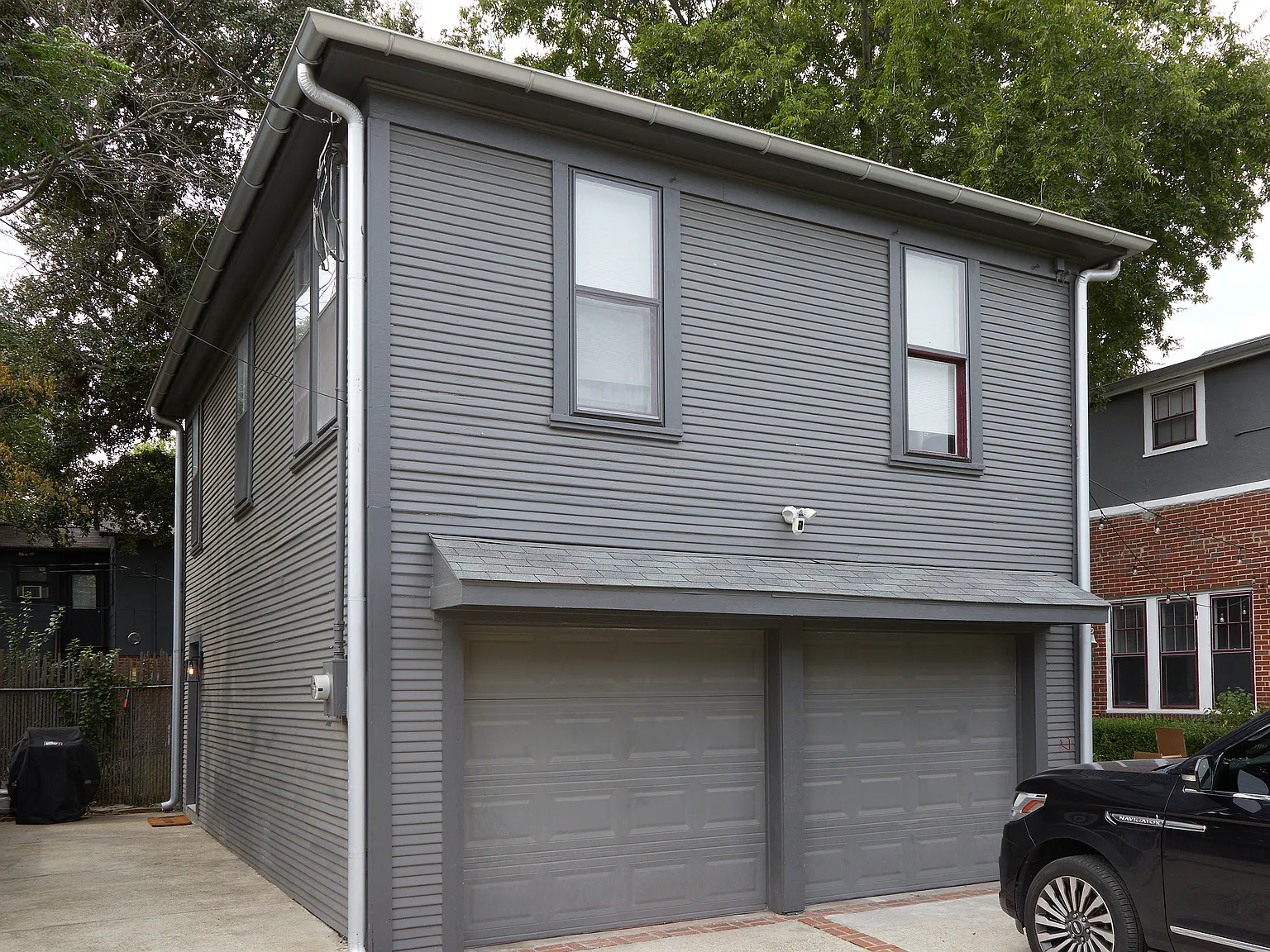 2 bed, 750 sqft, $2,500 — Photo 2