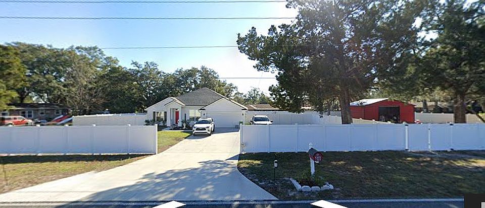 2nd image of 3677 Moody Ave