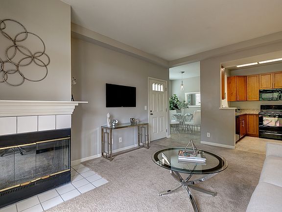 4th image of 7052 Dublin Meadows St APT C