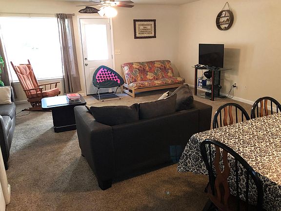 4th image of 784 Coventry Township Pl