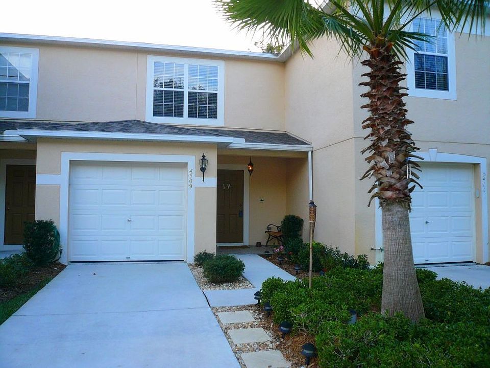 1st image of 4409 Silver Falls Dr
