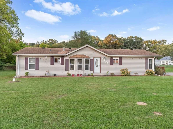 23031 Ardmore Trl, South Bend, IN 46628