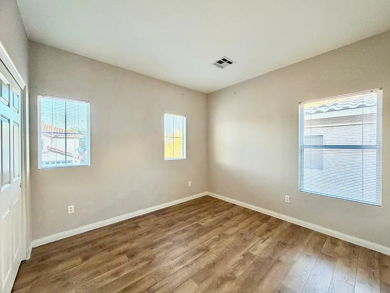 8917 Waltzing Waters Ct — Photo 39