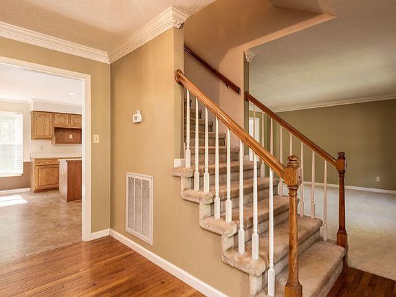 5th image of 10620 Summit Mountain Ct